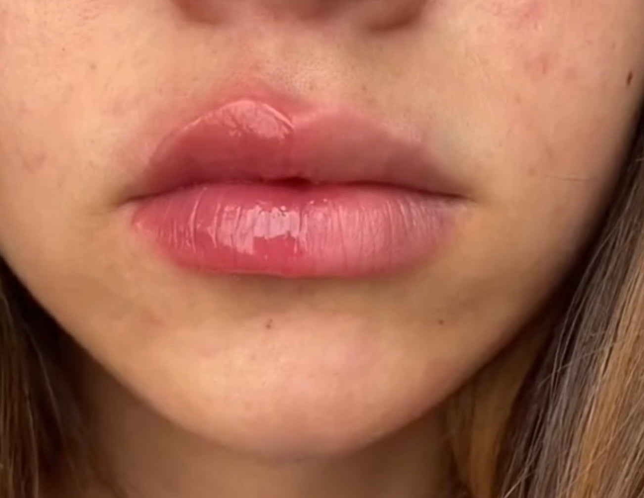 Lip Plumping Gloss